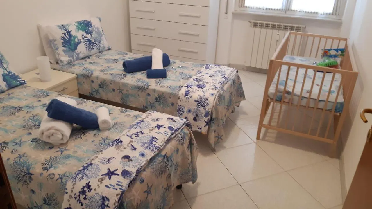 Apartment Le Case Di Sara N.7 Savona Italy